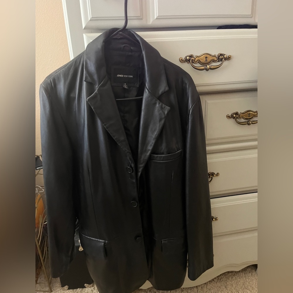 Vintage Men’s Jones New York Black Leather Jacket